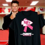 kansas city chiefs real chiefs fans wear pink breast cancer 3 t shirt.jpg