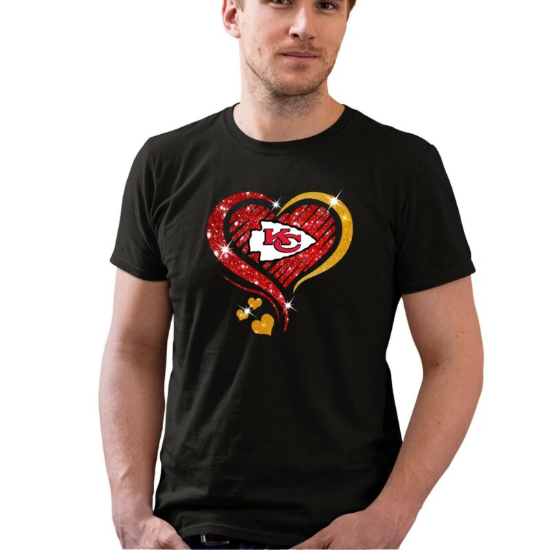 Kansas City Chiefs Red Gold Glitter Heart 0 T Shirt.jpg