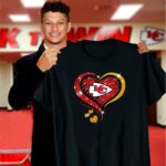kansas city chiefs red gold glitter heart 3 t shirt.jpg