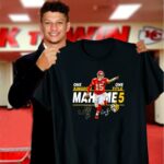 one kingdom one title patrick mahomes mvp super bowl liv 2020 signature 3 t shirt.jpg