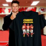 travis kelce 87 mahomes 15 tyreek hill 10 kansas city chiefs kingdom 3 t shirt.jpg
